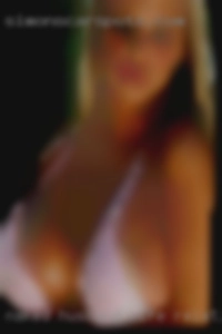 naked husband wife relationship in bed